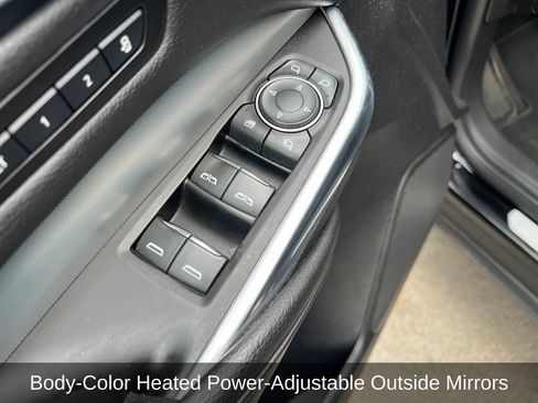 Used 2019 Cadillac XT4 Premium Luxury FWD image 12