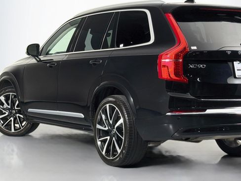 Used 2024 Volvo XC90 B6 Ultimate w/ Lounge Package AWD/4WD image 16