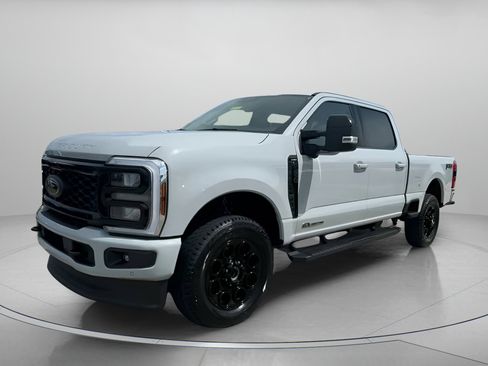 New 2026 Ford F250 Lariat w/ Black Appearance Package image 11
