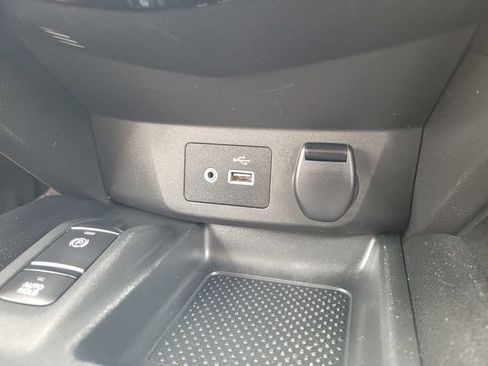 Used 2022 Nissan Rogue Sport SV w/ Technology Package AWD/4WD image 25