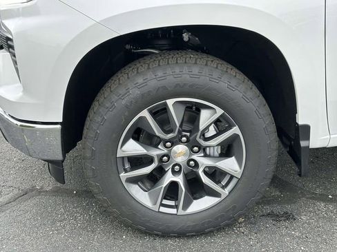 New 2026 Chevrolet Silverado 1500 LT w/ Safety Package image 10