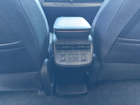 Certified 2024 Nissan Ariya AWD image 12