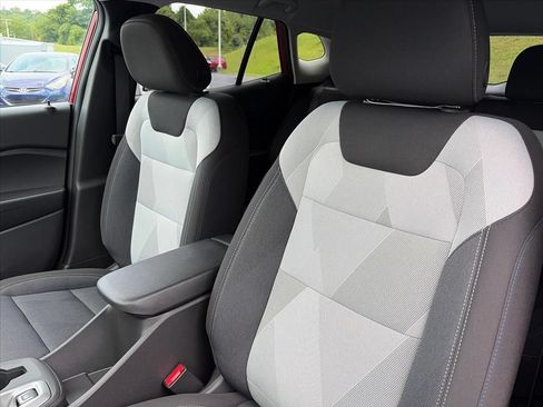 New 2026 Chevrolet Trax LS w/ LS Convenience Package FWD image 8