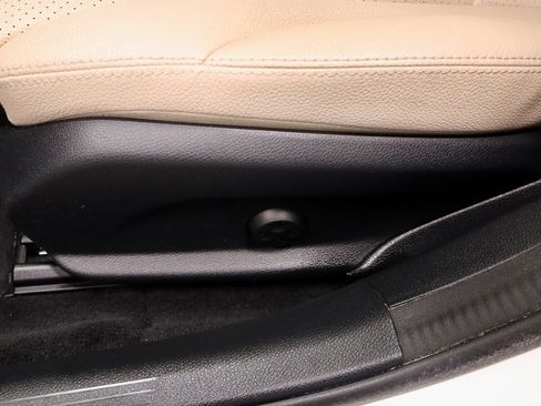 Used 2021 Mercedes-Benz C 300 4MATIC Sedan image 26