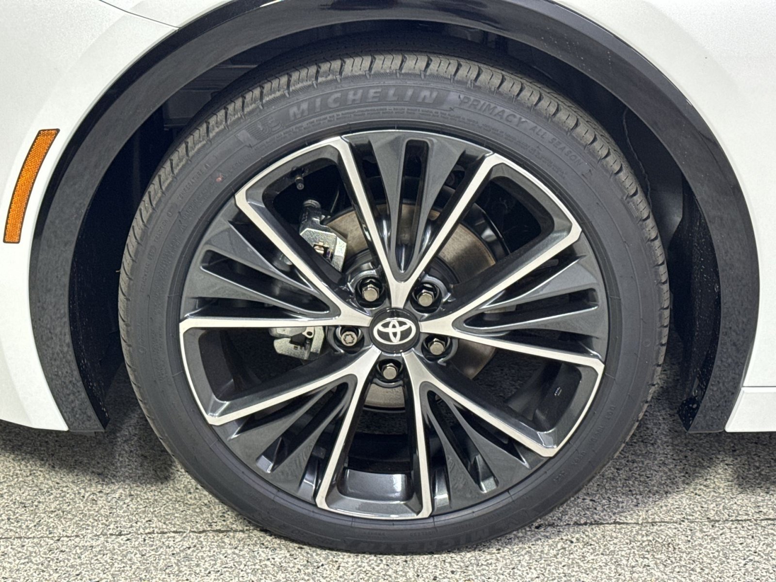 New 2027 Toyota Prius XLE FWD image 20