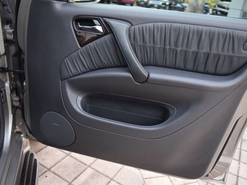 Used 2005 Mercedes-Benz ML 350 4MATIC image 73