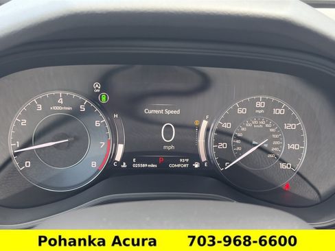 Used 2023 Acura TLX FWD image 9