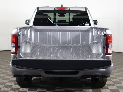 Used 2022 RAM 1500 Big Horn AWD/4WD image 17