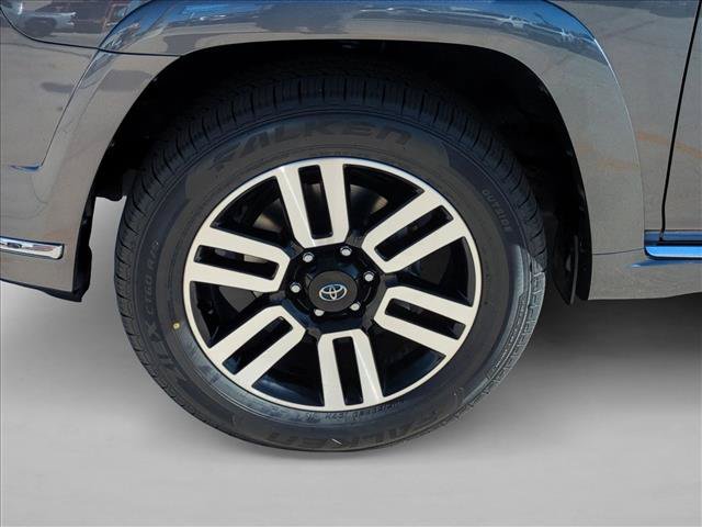 Used 2023 Toyota 4Runner Limited AWD/4WD image 25