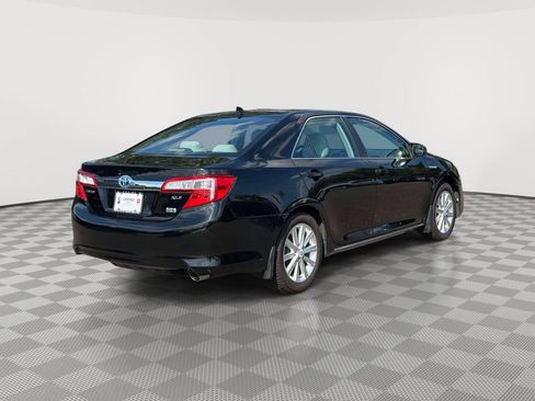 Used 2012 Toyota Camry XLE w/ Leather Pkg FWD image 7