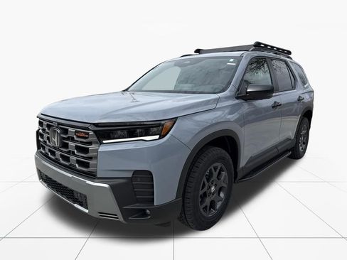 New 2026 Honda Pilot TrailSport image 3