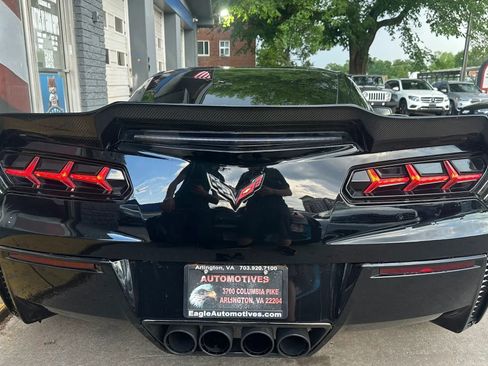 Used 2017 Chevrolet Corvette Z06 RWD image 4
