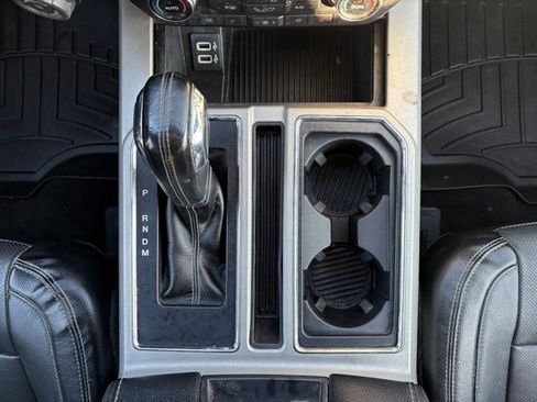 Used 2017 Ford F150 Lariat w/ Equipment Group 502A Luxury image 24