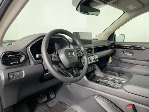 New 2026 Honda Pilot EX-L image 3