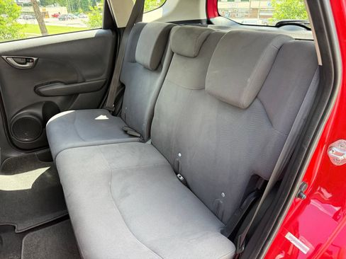 Used 2013 Honda Fit image 38