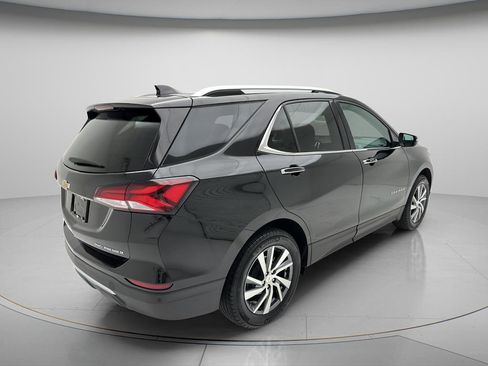 Used 2024 Chevrolet Equinox Premier AWD/4WD image 7