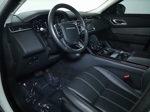 Used 2019 Land Rover Range Rover Velar S AWD/4WD image 16