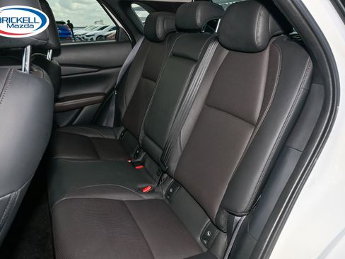 Used 2023 MAZDA CX-30 AWD 2.5 S w/ Premium Package image 7