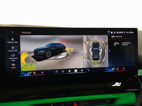 New 2026 BMW 550e xDrive image 28