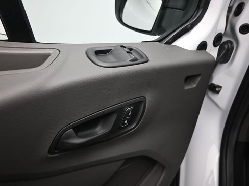 New 2026 Ford E-Transit 148 Medium Roof w/ Load Area Protection Package image 9