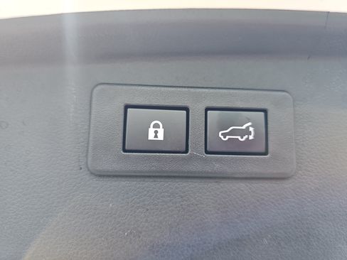 Used 2023 Subaru Outback Premium AWD/4WD image 14
