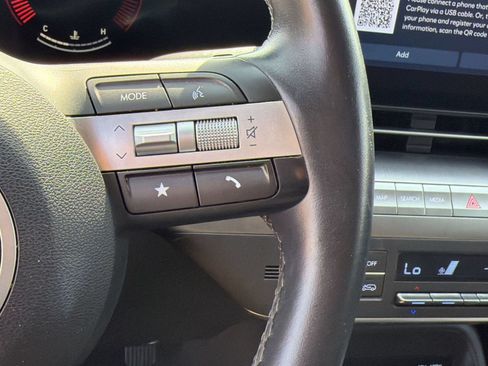 Used 2024 Hyundai Kona SEL FWD image 15