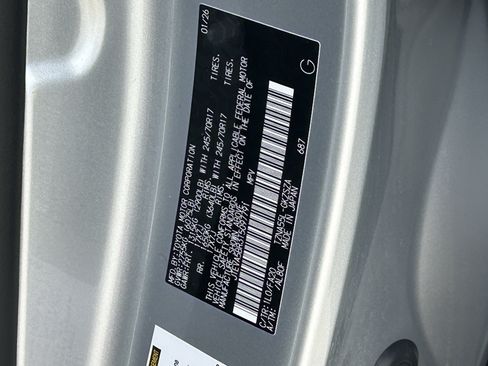 Certified 2026 Toyota 4Runner SR5 AWD/4WD image 32