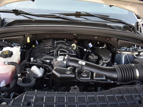 Used 2024 Jeep Grand Cherokee Altitude image 31