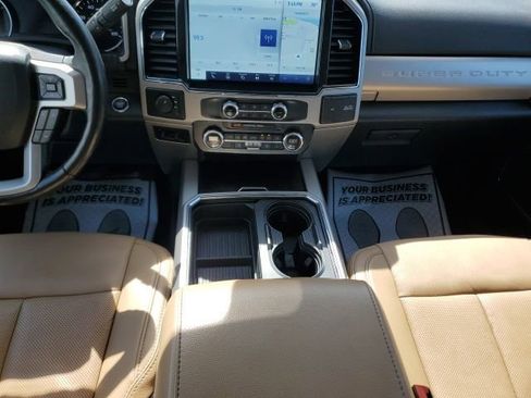 Used 2022 Ford F450 Lariat w/ Lariat Ultimate Package AWD/4WD image 21