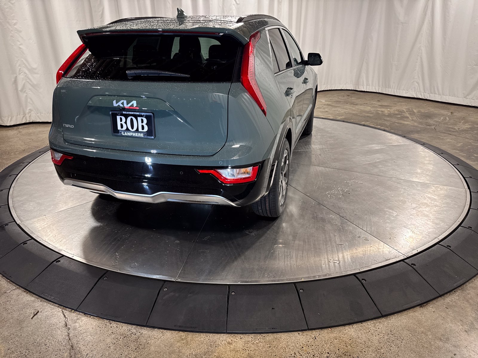 New 2026 Kia Niro Wind w/ Wind Preserve Package FWD image 8