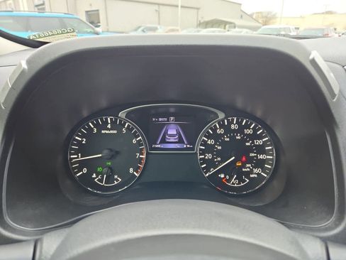 Used 2016 Nissan Pathfinder SL w/ SL Premium Package image 33