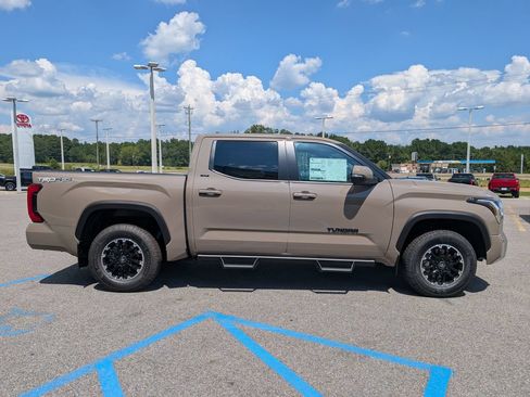 New 2026 Toyota Tundra SR5 AWD/4WD image 6