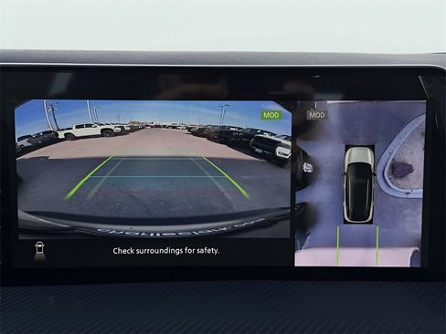 New 2026 Nissan Kicks SR image 12