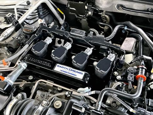 Used 2018 Honda Accord Sport image 27