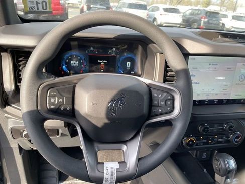 New 2025 Ford Bronco 4-Door w/ Sasquatch Package image 16