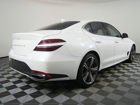 Used 2024 Genesis G70 2.5T w/ Sport Prestige Package image 3