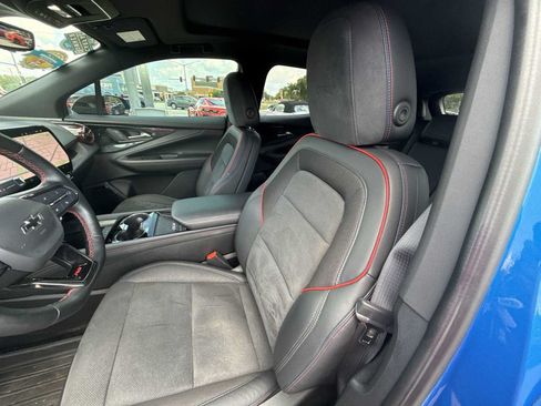 Used 2024 Chevrolet Blazer EV RS RWD image 35