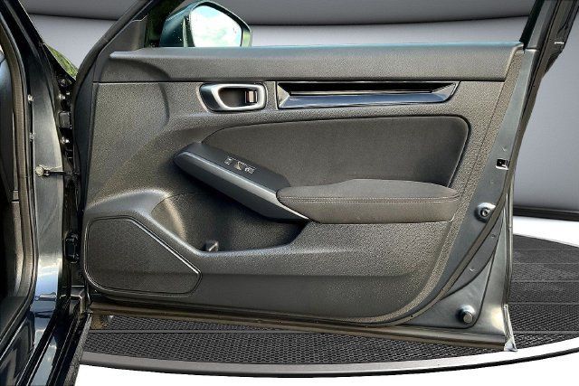 Certified 2023 Honda Civic EX image 30