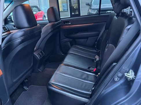 Used 2014 Subaru Outback 2.5i Limited image 21