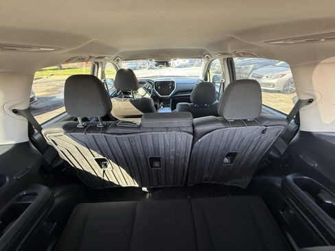 Certified 2023 Subaru Ascent Premium w/ Convenience Package image 11