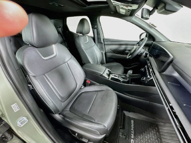 Used 2025 Hyundai Santa Cruz Limited AWD/4WD image 32