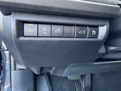 Used 2025 Toyota Camry LE FWD image 16