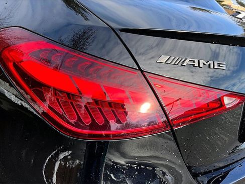 Used 2024 Mercedes-Benz C 43 AMG 4MATIC Sedan image 32