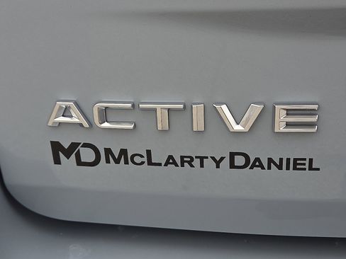 New 2025 Ford Expedition Active image 8