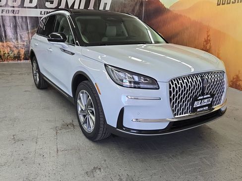 New 2026 Lincoln Corsair Premiere image 1