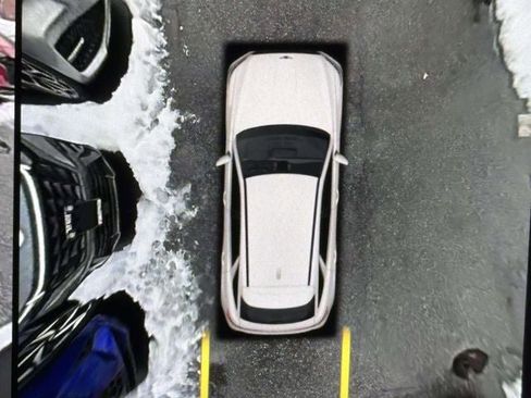 Used 2025 Genesis GV70 3.5T Sport w/ Sport Advanced Package image 31