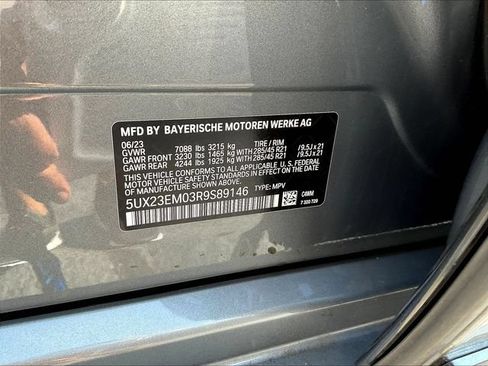 Used 2024 BMW X7 xDrive40i w/ M Sport Package AWD/4WD image 20