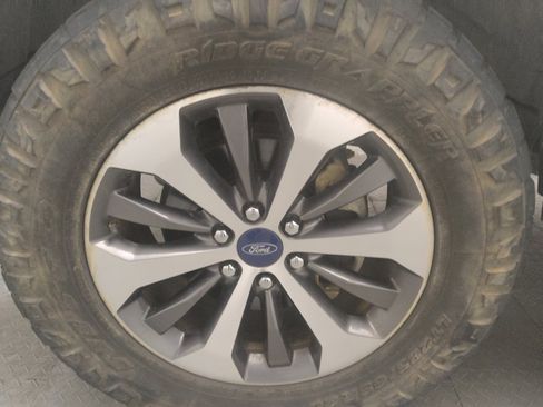 Used 2019 Ford F150 XL w/ Equipment Group 101A Mid AWD/4WD image 31