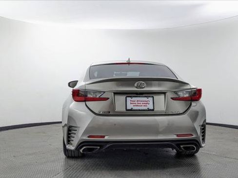 Used 2017 Lexus RC 200t RWD image 7