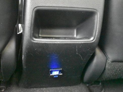 Used 2022 Toyota Corolla XLE image 18